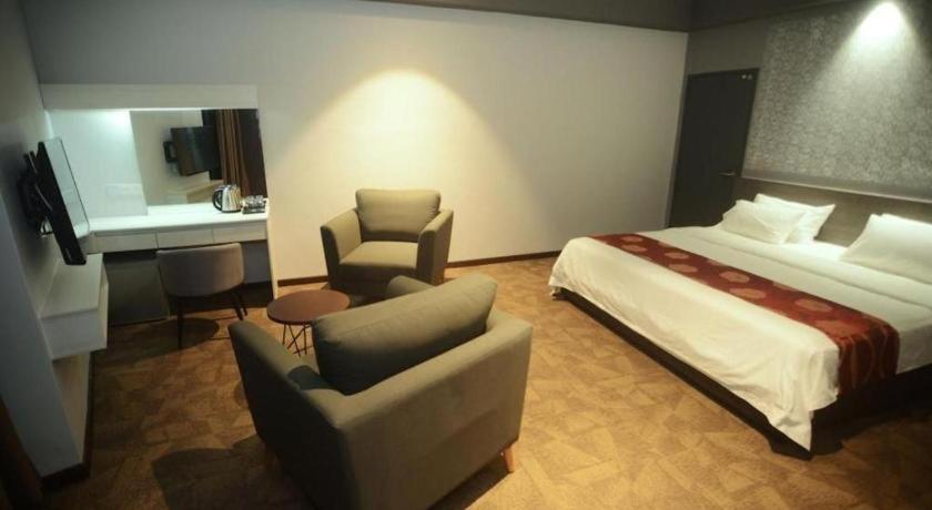 Star-Well Hotel Куала Липис Екстериор снимка
